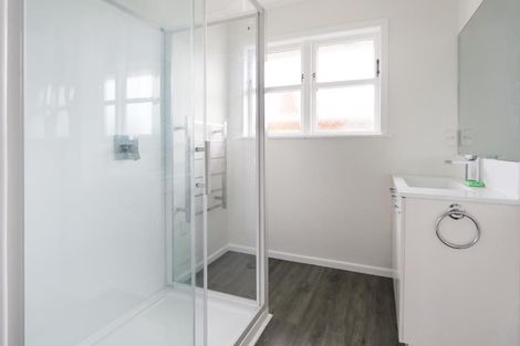 Photo of property in 5 Minifie Avenue, Melville, Hamilton, 3206