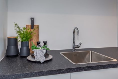 Photo of property in 6/4 Waverley Street, Sydenham, Christchurch, 8023