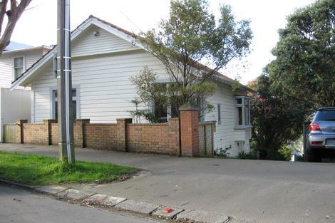 Photo of property in 112 Upland Road, Kelburn, Wellington, 6012