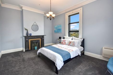 Photo of property in 16 Ascog Road, Ravensbourne, Dunedin, 9022