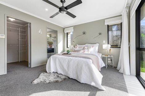 Photo of property in 3 Northbrook Glen, Flagstaff, Hamilton, 3210