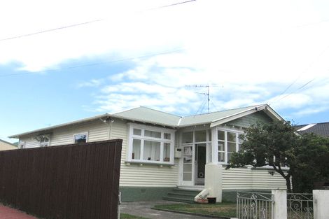 Photo of property in 197 Coutts Street, Rongotai, Wellington, 6022