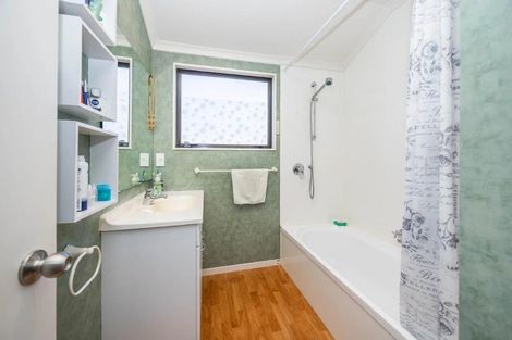 Photo of property in 22 Cranbrook Place, Rototuna North, Hamilton, 3210