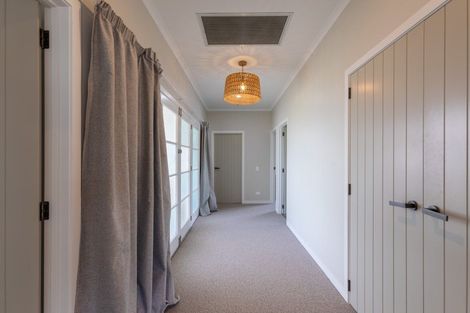 Photo of property in 69 Barraud Street, Dannevirke, 4930