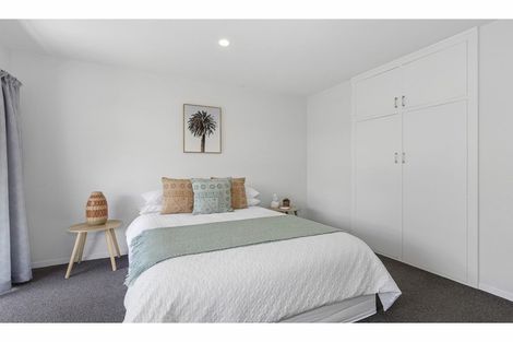 Photo of property in 1e Thorrington Lane, Cashmere, Christchurch, 8022