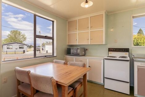 Photo of property in 37 Omahau Crescent, Twizel, 7901