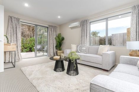 Photo of property in 379a Yaldhurst Road, Russley, Christchurch, 8042