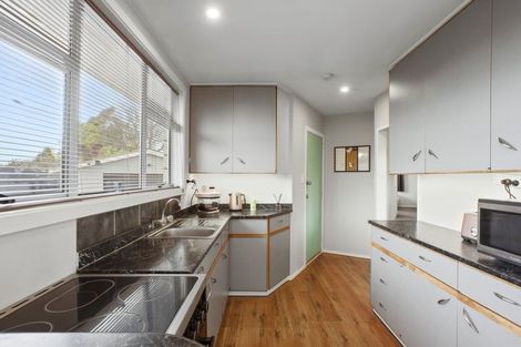 Photo of property in 8 Doggett Place, Rangiora, 7400