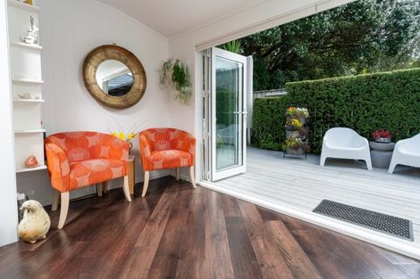 Photo of property in 24b Roy Street, Newtown, Wellington, 6021