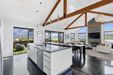 Photo of property in 5 Afton Lane, Jacks Point, Queenstown, 9371