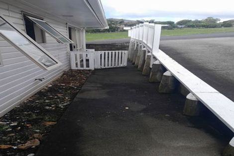 Photo of property in 4 Cable Bay Block Road, Cable Bay, 0420