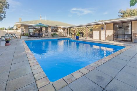 Photo of property in 7 Rangitane Grove, Waitarere Beach, Levin, 5510