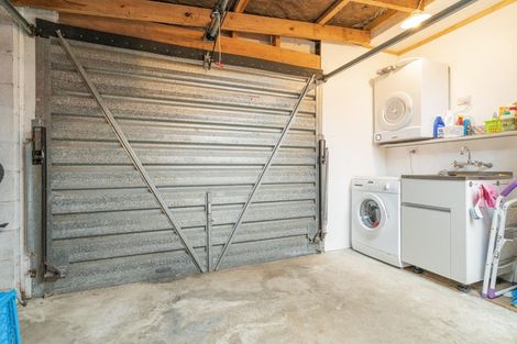 Photo of property in 1 Cholmondeley Crescent, Whitianga, 3510