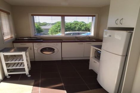 Photo of property in 1/14 Corunna Road, Milford, Auckland, 0620