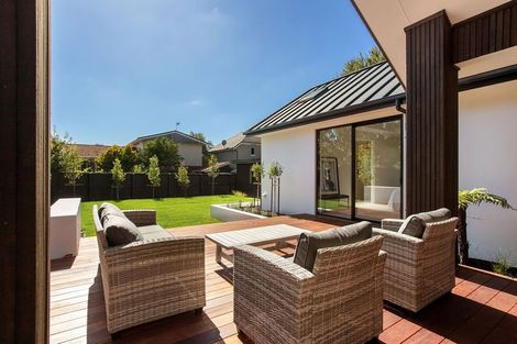 Photo of property in 85 Glandovey Road, Fendalton, Christchurch, 8052