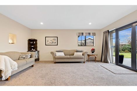 Photo of property in 10 Birchwood Close, Prebbleton, 7604