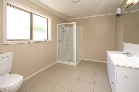 Photo of property in 41 Factory Road, Belfast, Christchurch, 8051