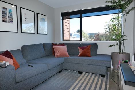 Photo of property in 3 Te Heke Place, Waikanae, 5036