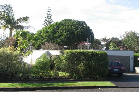 Photo of property in 42 Kiwi Avenue, Maunu, Whangarei, 0110