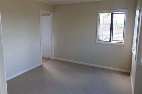 Photo of property in 21 Parkhaven Drive, Rosehill, Papakura, 2113