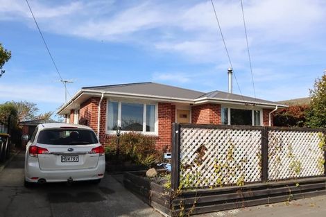 Photo of property in 12 Manor Place, Bryndwr, Christchurch, 8053