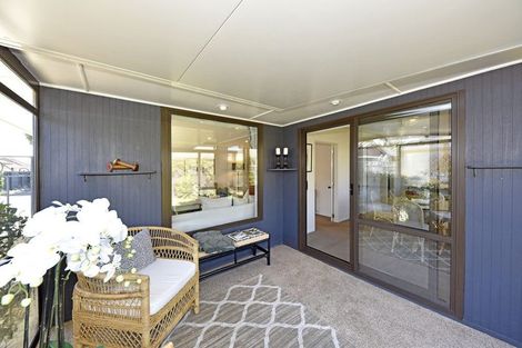 Photo of property in 2/23 Broadfell Avenue, Avonhead, Christchurch, 8042