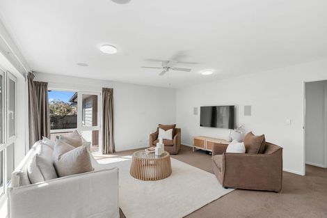 Photo of property in 3 Haslett Place, Upper Riccarton, Christchurch, 8041