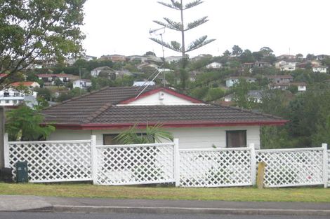 Photo of property in 61 Athena Drive, Totara Vale, Auckland, 0629