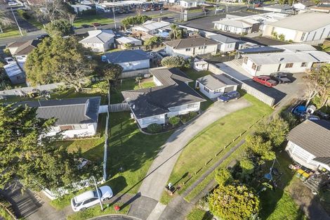 Photo of property in 22 Carbery Place, Manurewa, Auckland, 2102