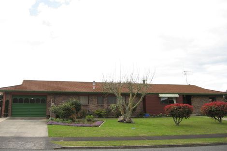 Photo of property in 1 Pandora Place, Welcome Bay, Tauranga, 3112