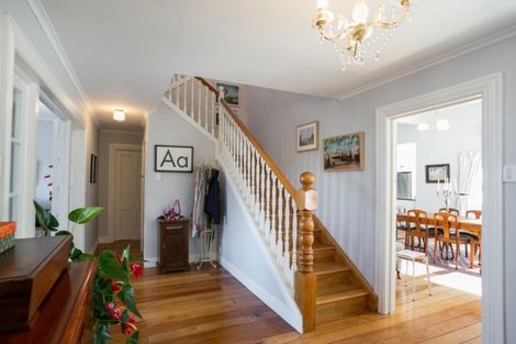 Photo of property in 11 Colenso Avenue, Hospital Hill, Napier, 4110