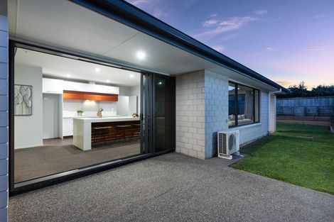 Photo of property in 6 Benmore Crescent, Pyes Pa, Tauranga, 3112