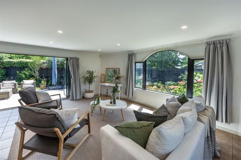 Photo of property in 9 Seclusion Lane, Parklands, Christchurch, 8083