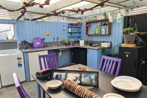 Photo of property in 67 Hartley Street, Foxton Beach, Foxton, 4815