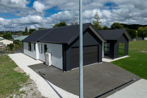 Photo of property in 6 Pyke Place, Wakefield, 7025