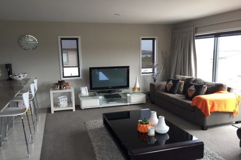 Photo of property in 129 Isabella Drive, Pukekohe, 2120