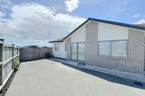 Photo of property in 7 Papaview Road, Papakura, 2110
