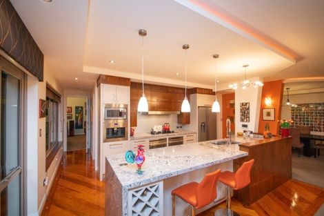 Photo of property in 16 Ihaka Street, Hokowhitu, Palmerston North, 4410