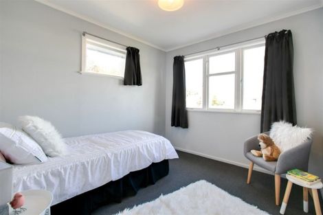 Photo of property in 44 Meeanee Road, Taradale, Napier, 4112