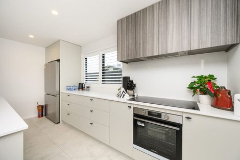 Photo of property in 76 Slacks Road, Awapuni, Palmerston North, 4412