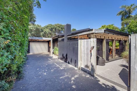 Photo of property in 112 Marram Place, Matarangi, Whitianga, 3592