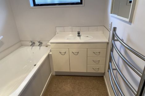 Photo of property in 1/4 Withells Road, Avonhead, Christchurch, 8042