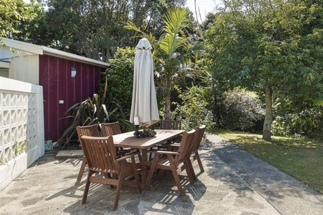 Photo of property in 325 Bald Hill Road, Waiuku, 2681
