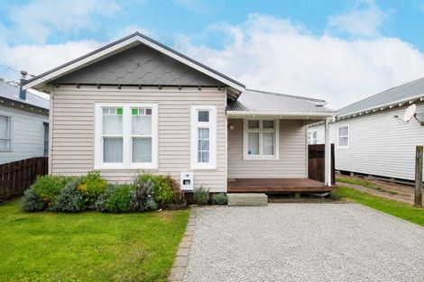 Photo of property in 245 Kahutia Street, Gisborne, 4010