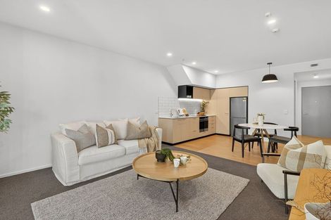 Photo of property in 2/34 Cranmer Square, Christchurch Central, Christchurch, 8013