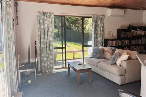 Photo of property in 29a Auld Street, Torbay, Auckland, 0630