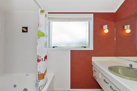 Photo of property in 1012b Papamoa Beach Road, Papamoa Beach, Papamoa, 3118