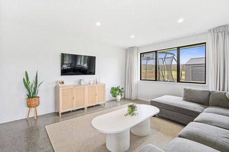 Photo of property in 24 Woodlea Lane, Te Kamo, Kamo, 0185