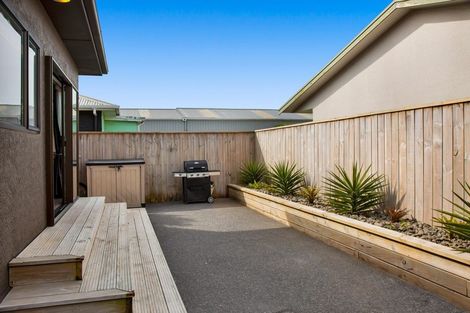 Photo of property in 33 Sanders Avenue, Westown, New Plymouth, 4310