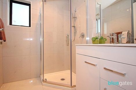 Photo of property in 1 Whekau Drive, Takanini, 2112